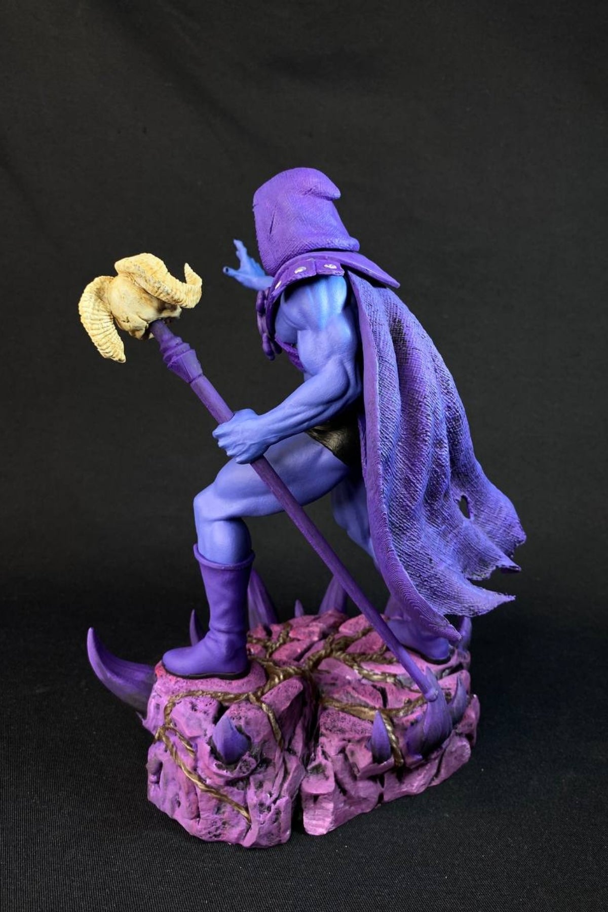Skeletor Statue