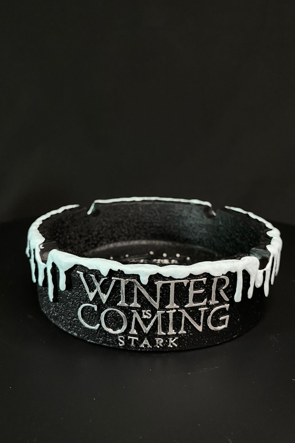 Winter Kingdom Ashtray – Frost Style Decorative Resin Piece