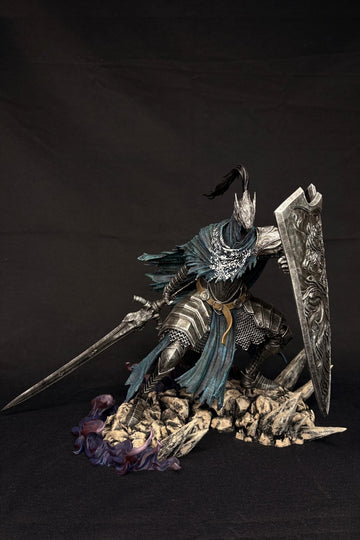 Abyss Walker V2 Knight Statue – Souls Inspired Collectible Figure