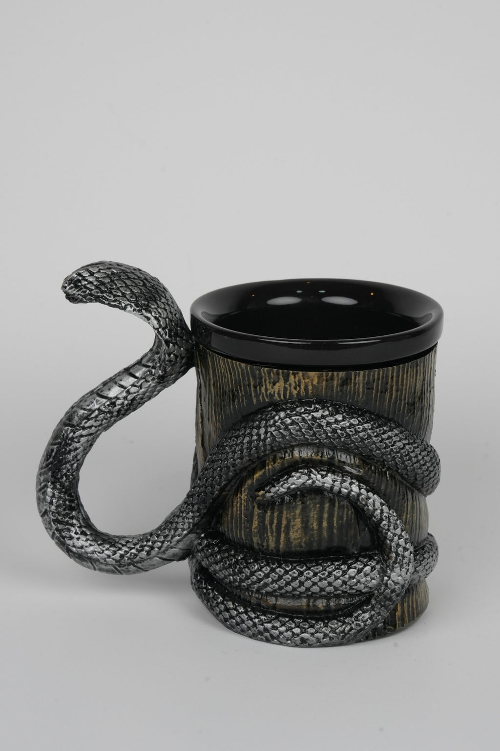 Snake Wrap Mug – Dark Fantasy Serpent Collectible Cup