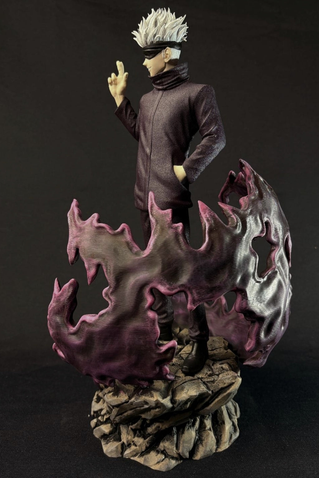 Blindfolded Sorcerer Statue – Anime Inspired Collectible Figure