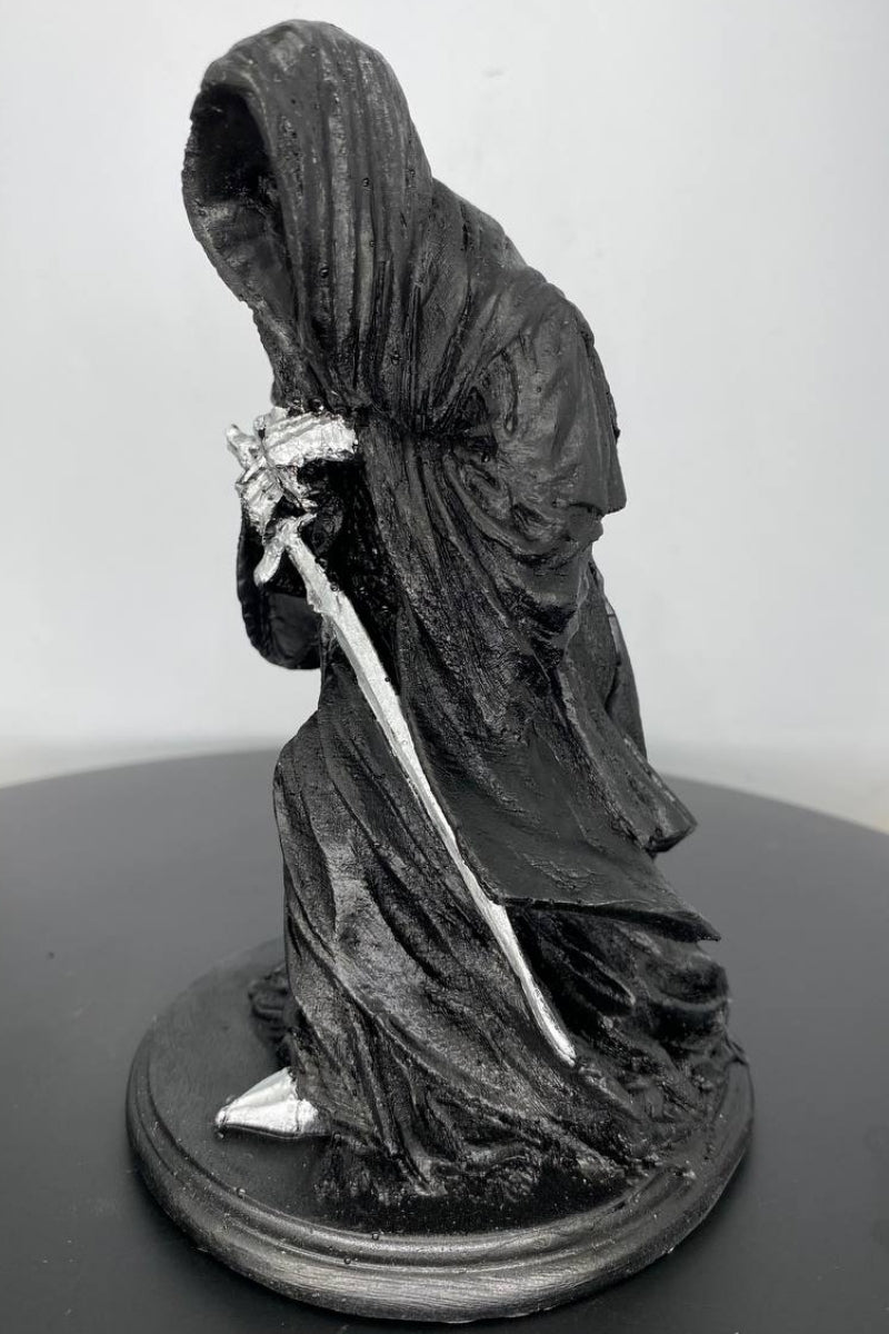 Black Riders, Ringwraith Statue