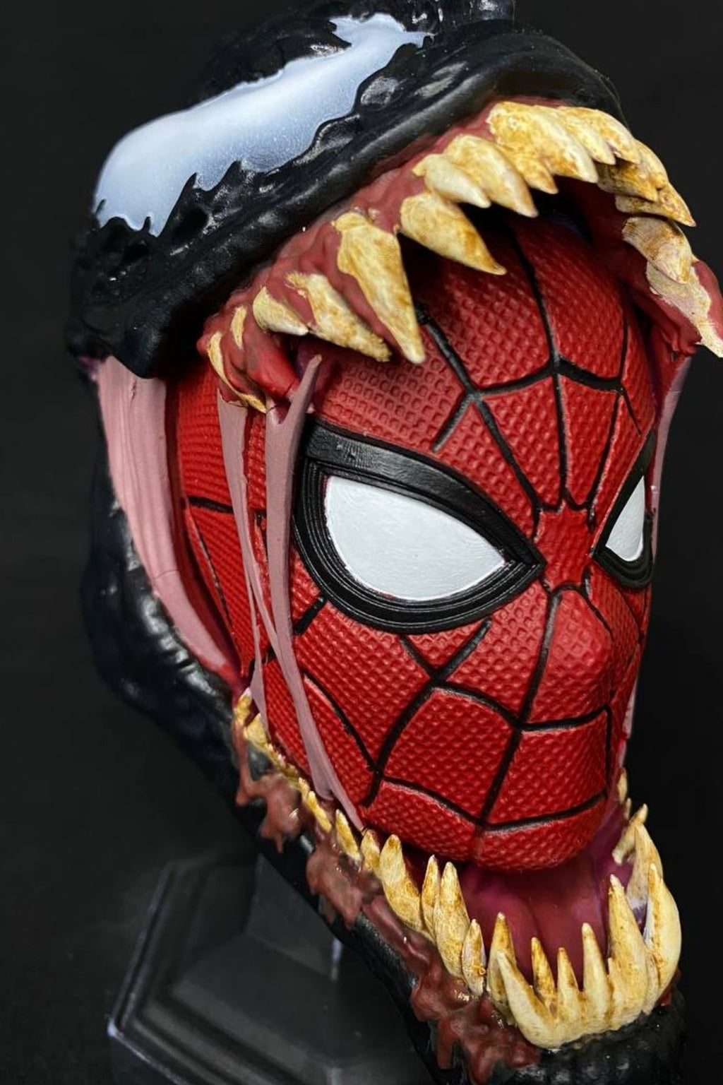 Symbiote Spider Hero Bust Statue – Comic Style Collectible