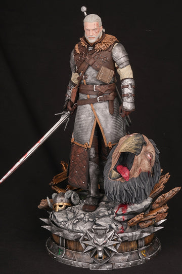 Monster Hunter Statue