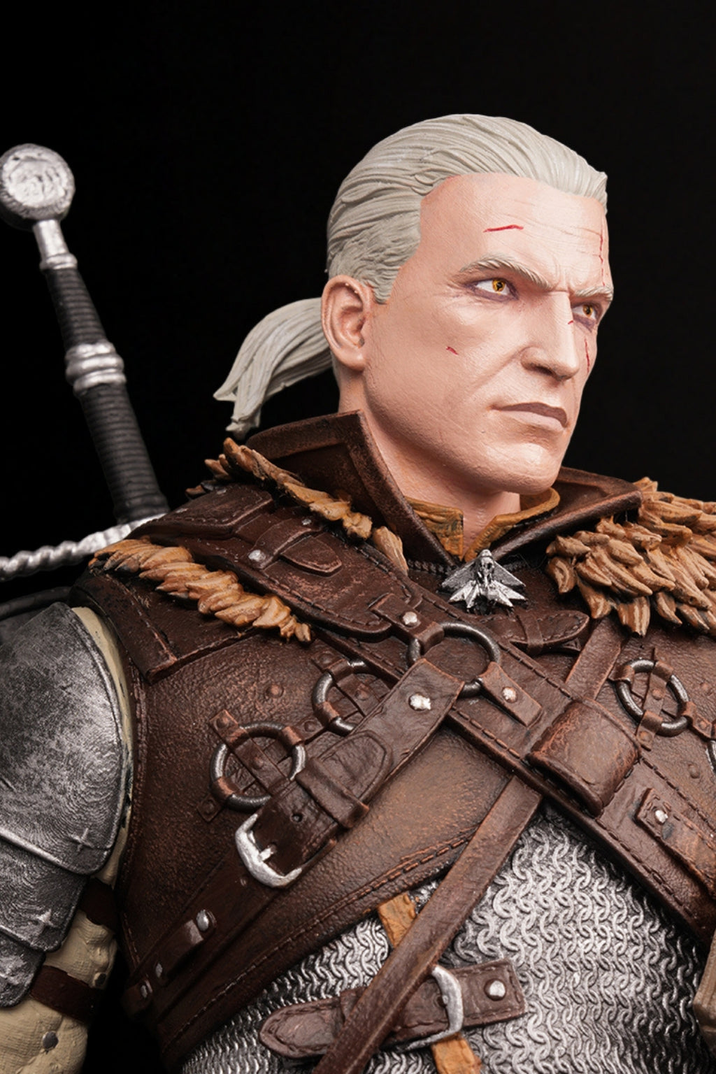 Monster Hunter Statue