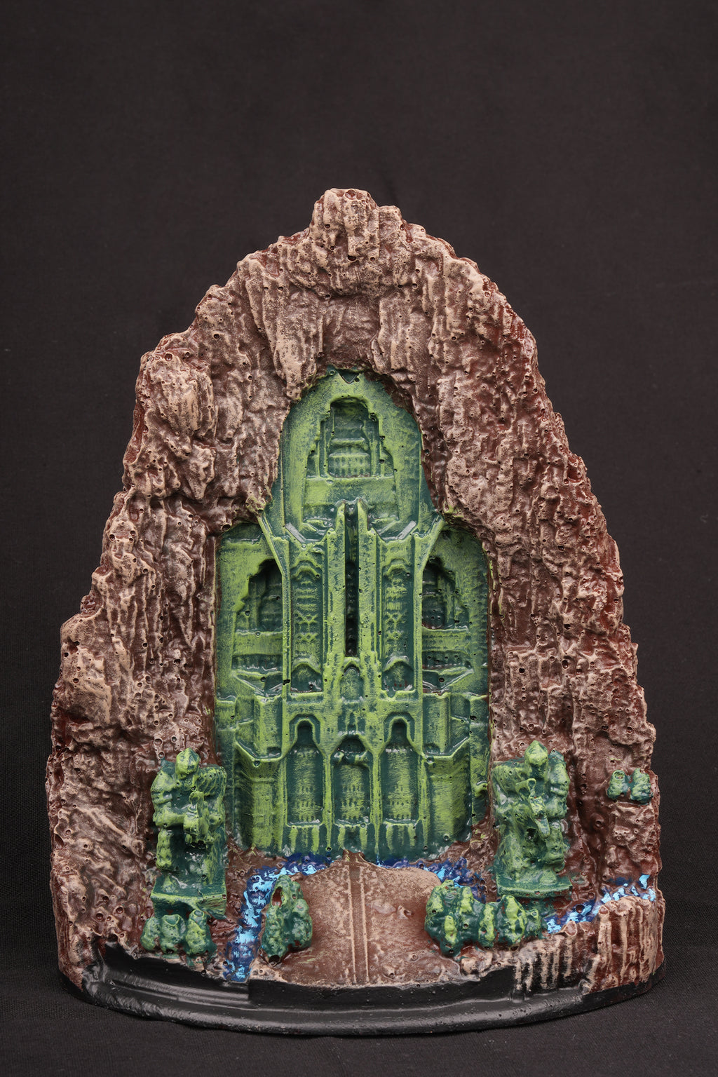Lonely Mountain Statue-Ancient Fantasy Gate Diorama Statue