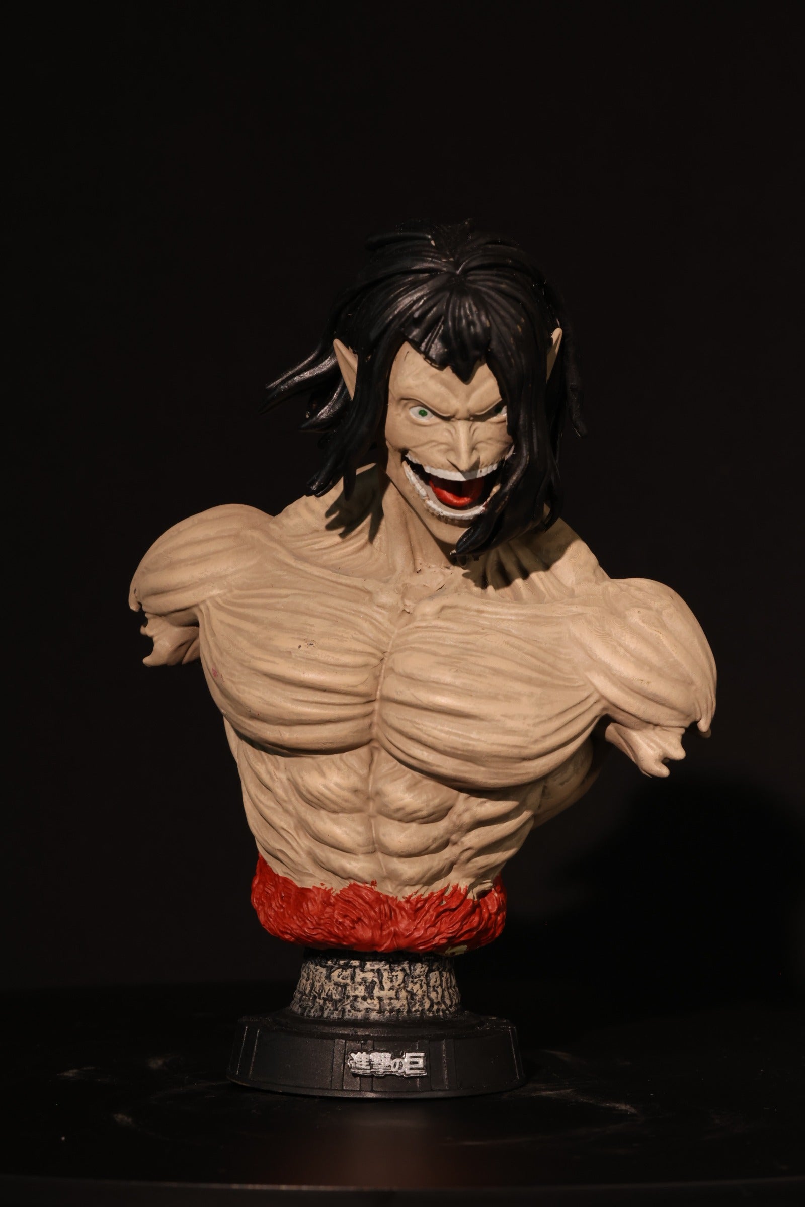 Eren Titan Statue